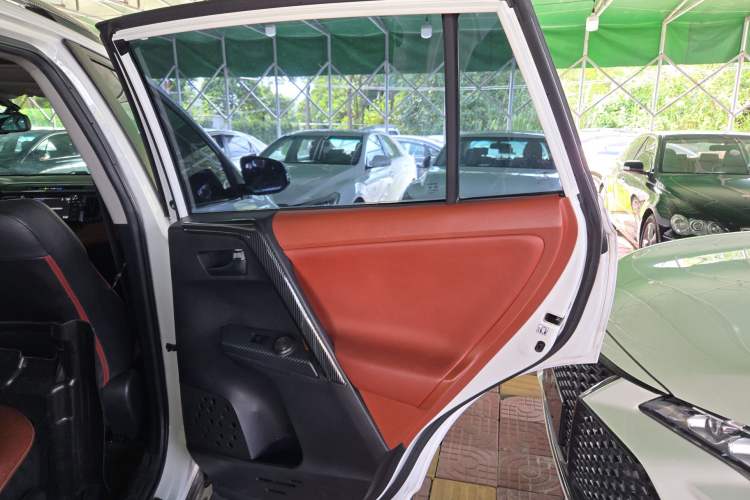 Used Toyota RAV4 2013 2.5L Automatic 4x4 Elite Edition
