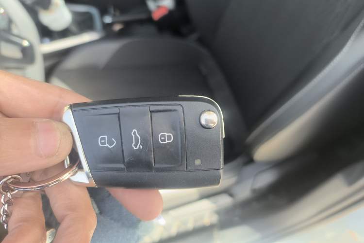 Used Volkswagen T-Cross 2021 280TSI DSG Comfort Edition
