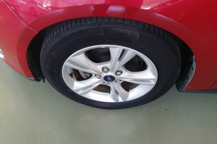 Used Ford Focus 2017 Hatchback 1.6L Automatic Comfort Plus SmartDrive Edition
