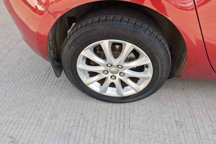 Used Buick GT 2014 XT 1.6L Automatic Fashion Edition
