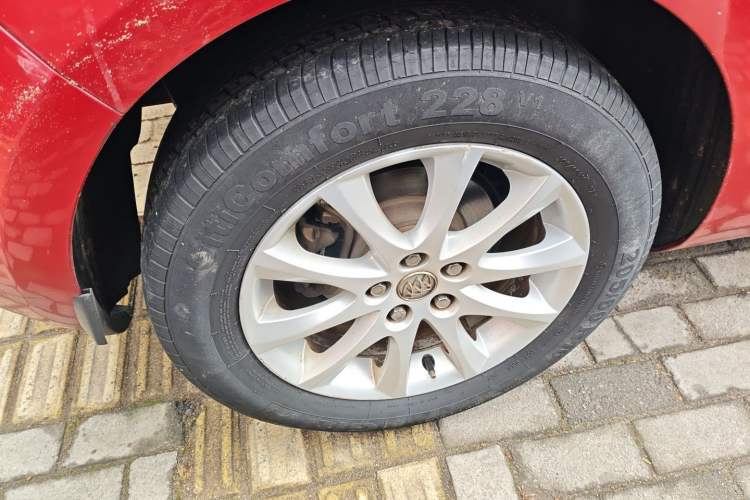 Used Buick GT 2014 XT 1.6L Automatic Fashion Edition
