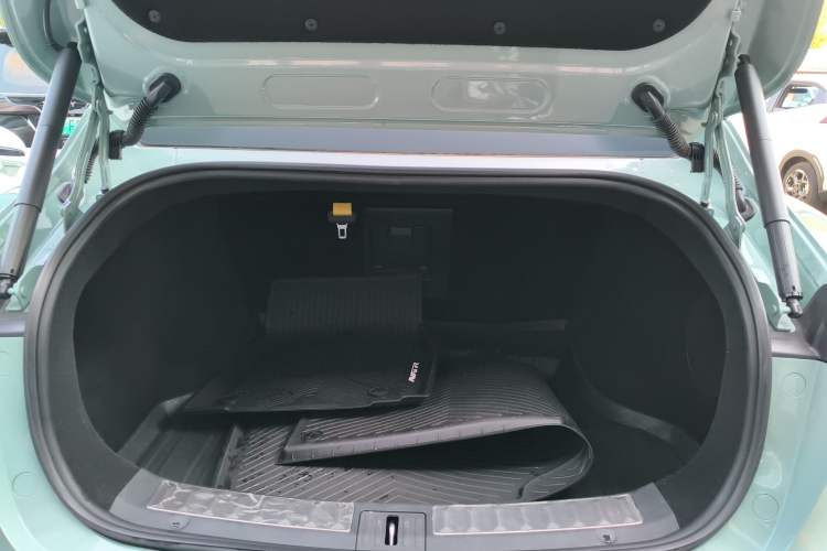 Used  11 2023 Harmony 90° Four-Wheel Drive Version
