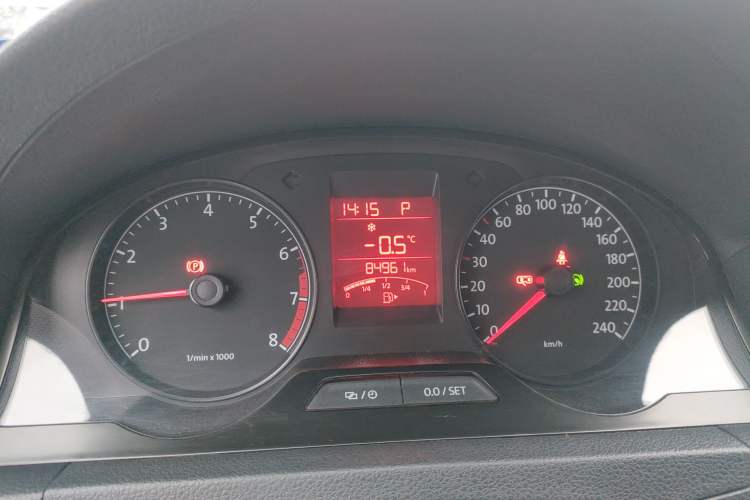 Used Volkswagen Santana 2015 1.6L Automatic Comfort Edition