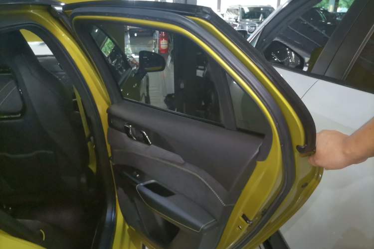 Used Lynk & Co 03 2021 03+ 2.0TD Automatic Wind-Chasing Edition
