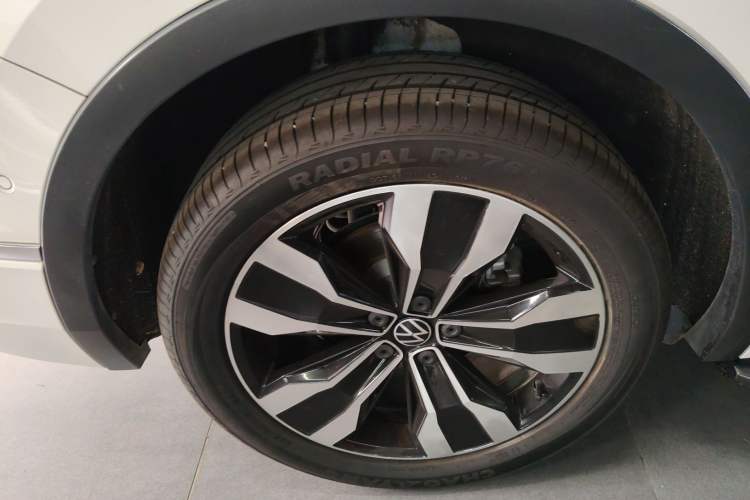 Used Volkswagen Tiguan L 2022 330TSI Automatic Two-Wheel Drive R-Line Enhanced Edition