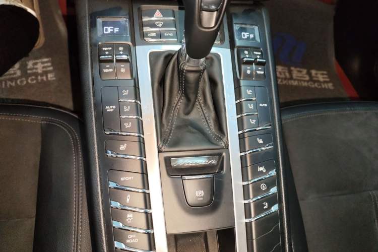 Used Porsche Macan 2018 Macan 2.0T