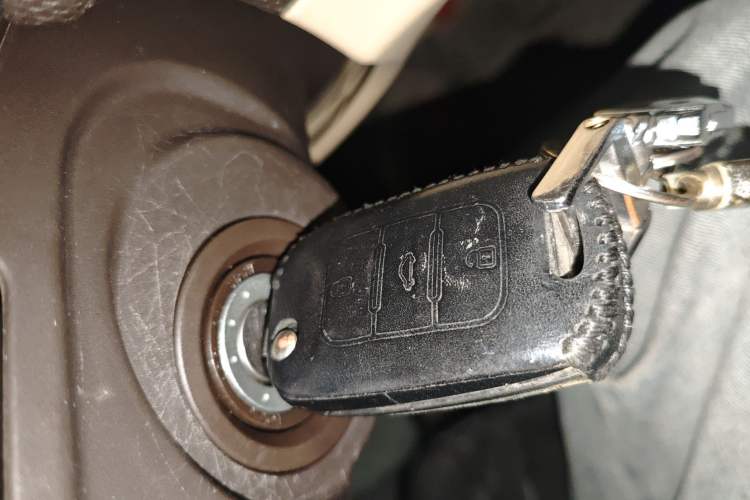 Used Wuling Hongguang 2015 1.5L S1 Comfort China V Standard