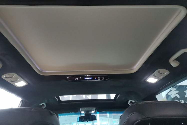 Used Honda Elysion 2019 2.0L Hybrid Luxury Edition