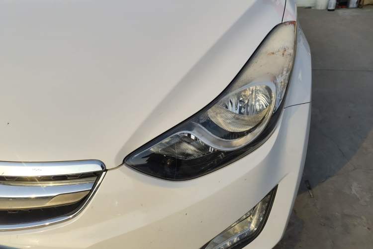 Used Hyundai Elantra 2015 1.6L Automatic Luxury Model