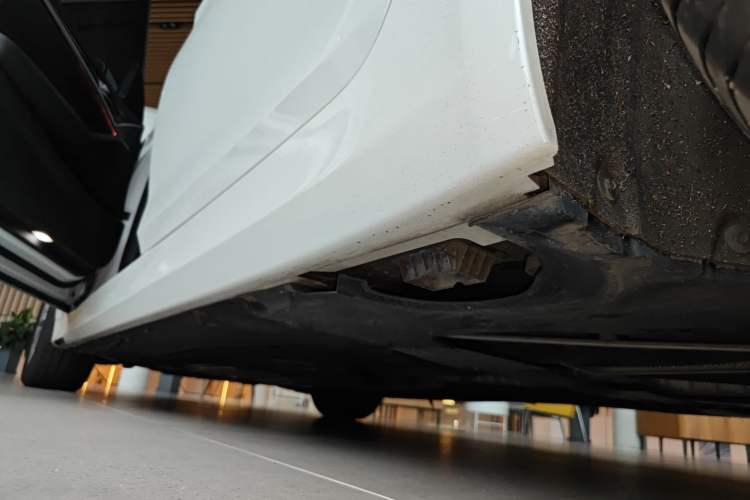 Used BMW 5 Series 2019 Facelifted 525Li Luxury Package
