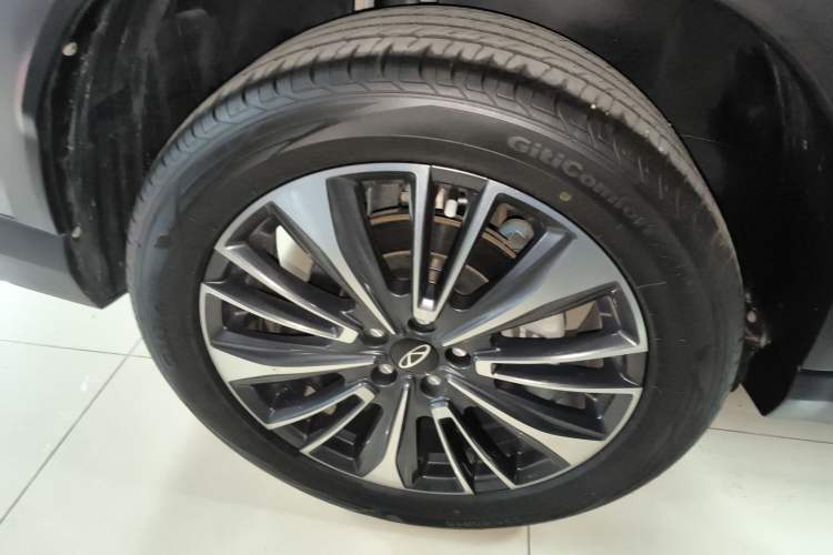 Used Chery Tiggo 8 PRO 2024 Champion Edition 390T Two-Wheel Drive Aoshi Version 5 Seats