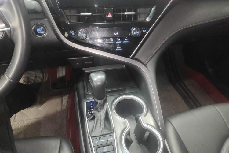 Used Toyota Camry 2021 2.5G Luxury Edition