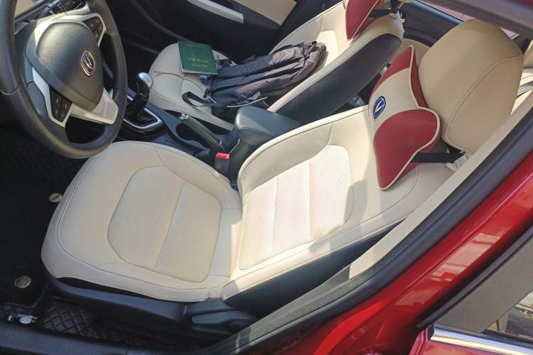 Used Changan Alsvin V7 2015 1.6L Manual Enjoyment Model China V Standard
