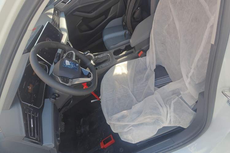 Used Volkswagen Sagitar 2025 Facelift 200TSI DSG Flyover Edition