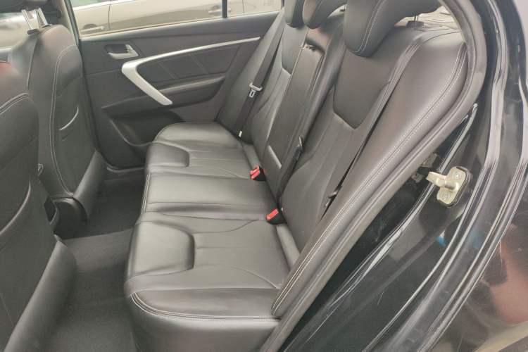 Used Geely Auto Emgrand 2016 Sedan 1.5L Manual Upward Edition