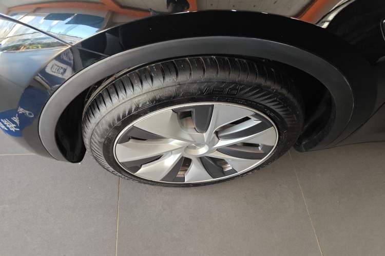 Used Tesla Model Y 2022 Rear-Wheel-Drive Version
