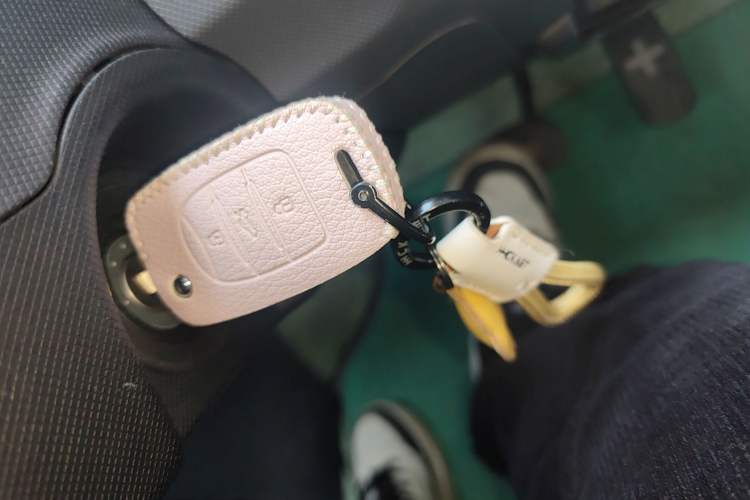 Used Wuling Hongguang MINIEV 2022 Macaron Premium Model – Lithium Ternary Battery