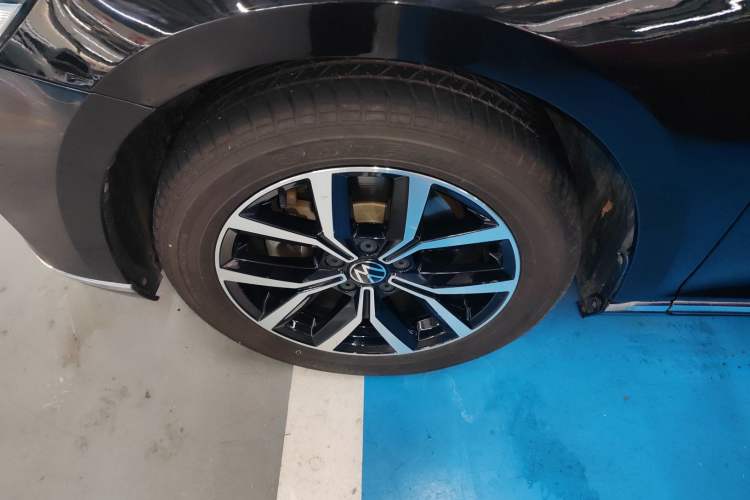 Used Volkswagen Magotan 2020 330TSI DSG Leading Model
