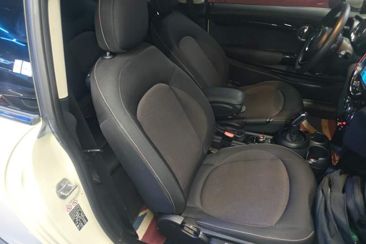 Used  MINI 2019 1.5T ONE PLUS