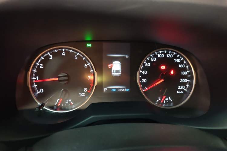 Used Toyota Wildlander 2022 2.0L CVT 4x4 Luxury PLUS Edition
