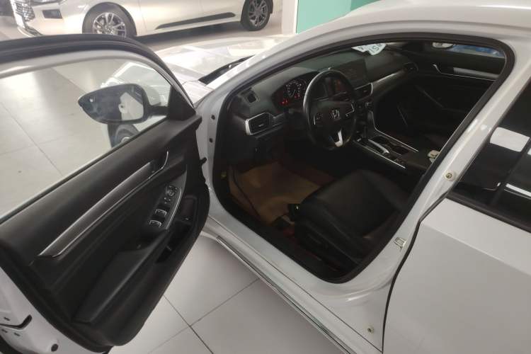 Used Honda Accord 2022 260TURBO Luxury Edition
