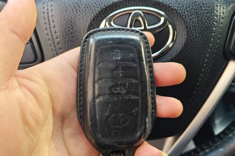 Used Toyota Highlander 2018 2.0T Four-Wheel Drive Ultimate Edition 7-Seater Emission Standard China V
