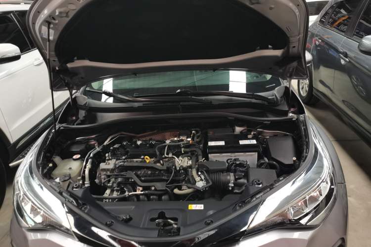 Used Toyota IZOA 2021 2.0L Enjoy Edition
