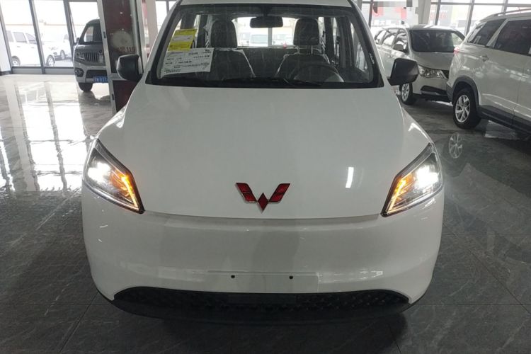 Used Wuling Hongguang New Energy 2024 All-Electric Model 300KM Practical Version
