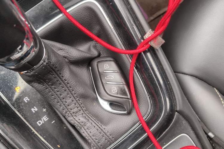 Used Roewe i5 2020 1.5L Automatic 4G Connect Luxury Flagship Edition