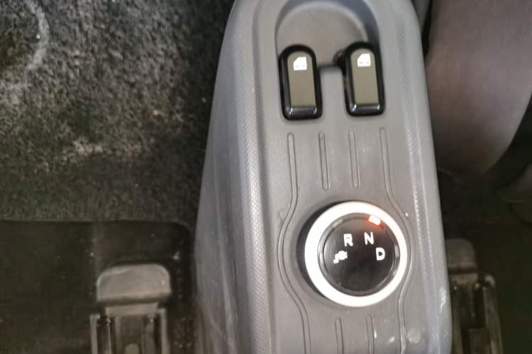 Used Wuling Hongguang MINIEV 2021 Macaron Premium Model – Lithium Iron Phosphate
