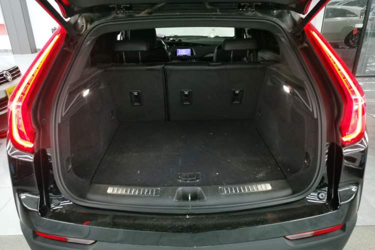 Used Cadillac XT4 2021 28T Two-Wheel Drive Luxury Version
