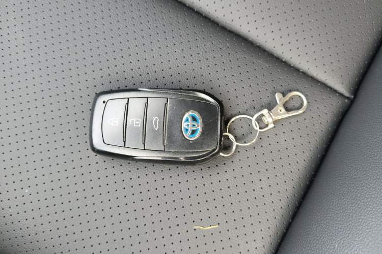 Used Toyota Corolla 2023 1.8L Smart Electric Hybrid Dual-Motor Elite Edition
