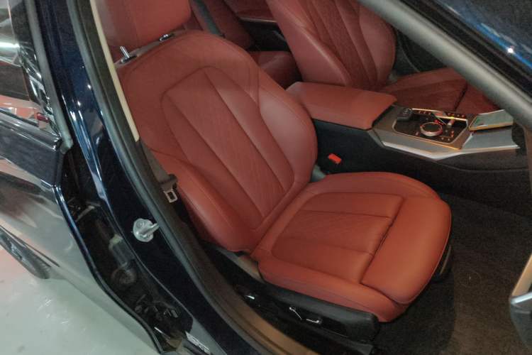 Used BMW 3 Series 2025 330Li M Sport Shadowline Package