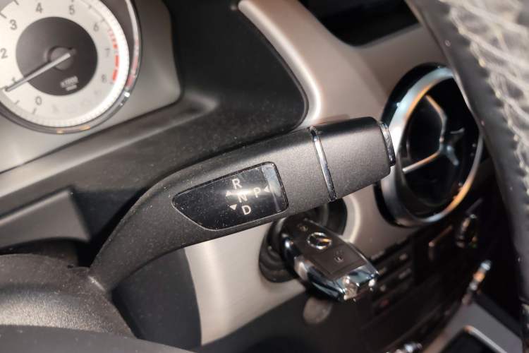 Used Mercedes-Benz GLK-Class 2015 GLK 260 4MATIC Dynamic Edition Ultimate Version
