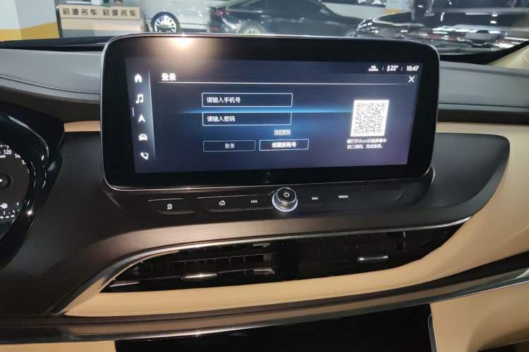 Used Buick GL8 2023 Facelifted Land Cruiser Executive Luxury Version
