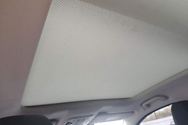 Used Wey VV6 2018 2.0T Two-Wheel-Drive Ultra-Luxury Version China V Standard