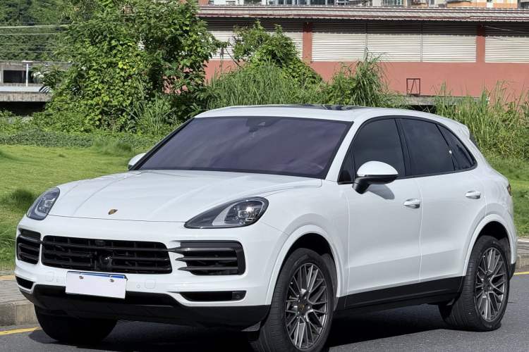 Used Porsche Cayenne 2023 Cayenne 3.0T Platinum Edition

