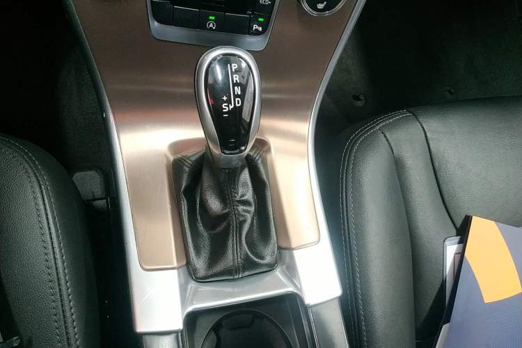 Used Volvo XC60 2017 T5 Smart Upgrade Edition