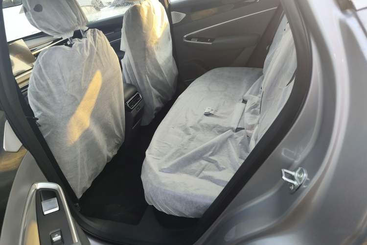 Used Geely Auto Emgrand X7 Sport 2026 Model 1.5TD Aspirational