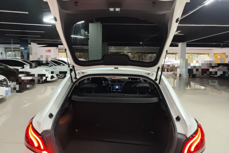 Used MG 6 2017 20T Automatic Luxury Smart Connect Version China V Standard
