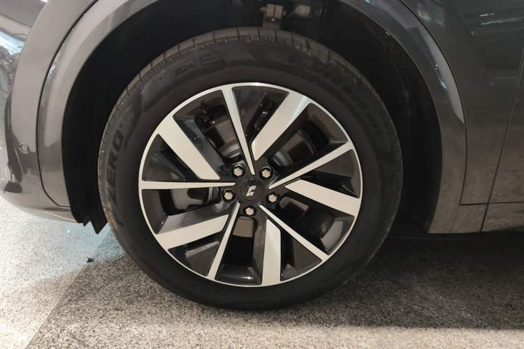 Used Li Auto L7 2023 Air model
