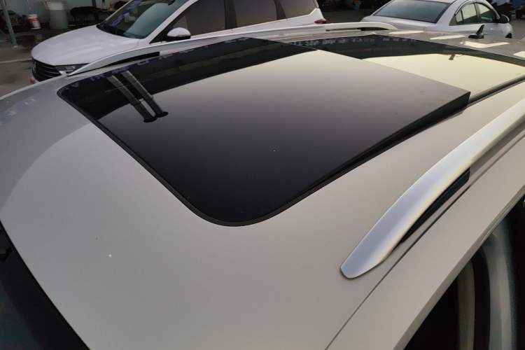 Used Volkswagen Tiguan L 2017 380TSI Automatic All-Wheel-Drive Luxury Edition
