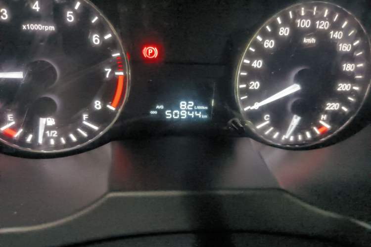 Used  M3 2015 Maker Edition 1.6L Luxury Smart Version