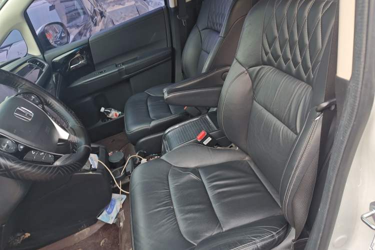 Used Honda Elysion 2019 2.0L Hybrid Luxury Edition
