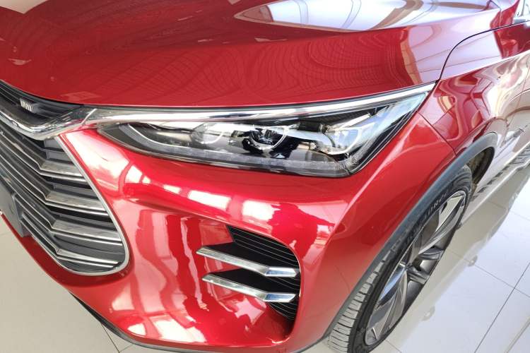 Used BYD Tang New Energy 2018 DM 2.0T All-Wheel Drive Smart Connect Genesis Edition 7 Seats China V Emission Standard
