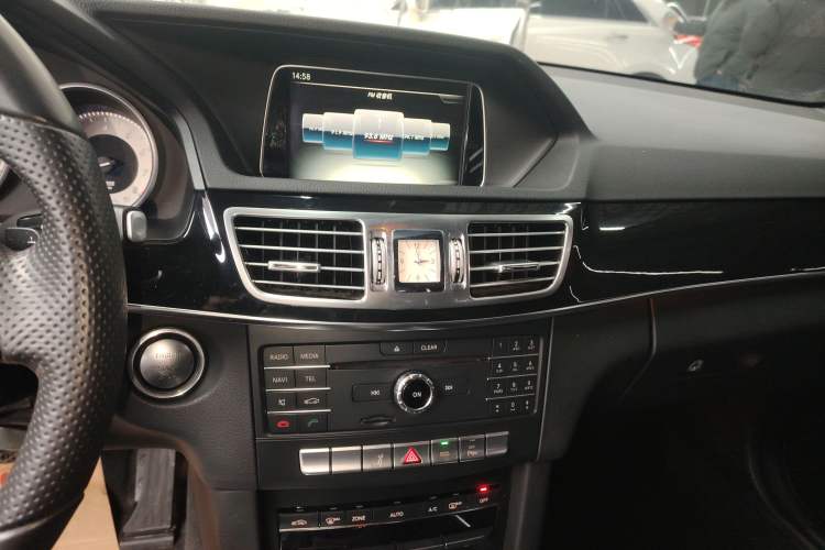 Used Mercedes-Benz E-Class 2015 Facelift E 200 L Sport Edition
