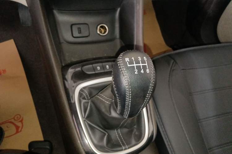 Used Buick Verano 2017 Sedan 15S Manual Entry-Level Model
