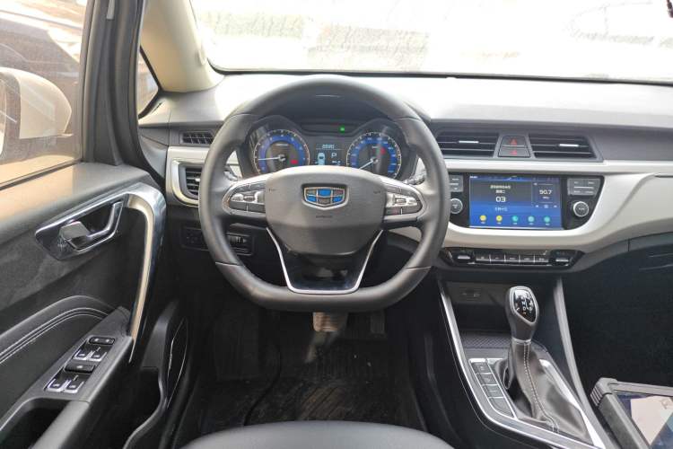 Used Geely Auto Vision X3 2019 Upgraded Model 1.5L CVT Elite Version
