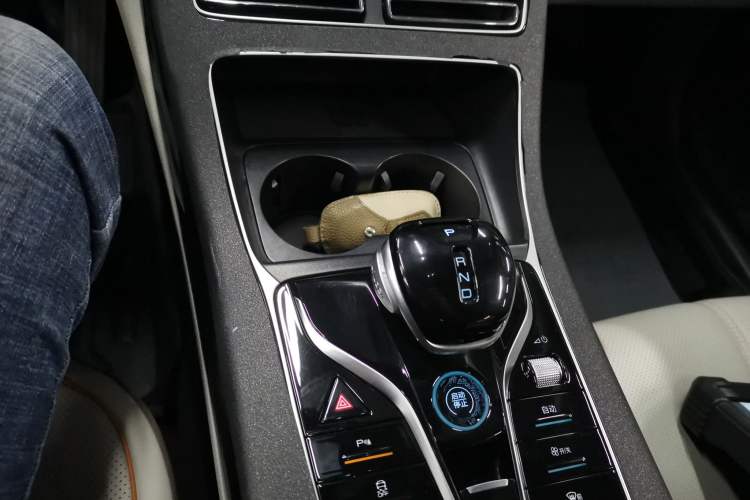 Used BYD Qin PLUS 2023 Champion Edition DM-i 120KM Beyond Model
