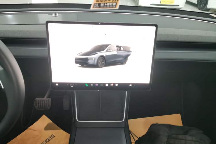 Used Tesla Model Y 2025 Rear-Wheel-Drive Version
